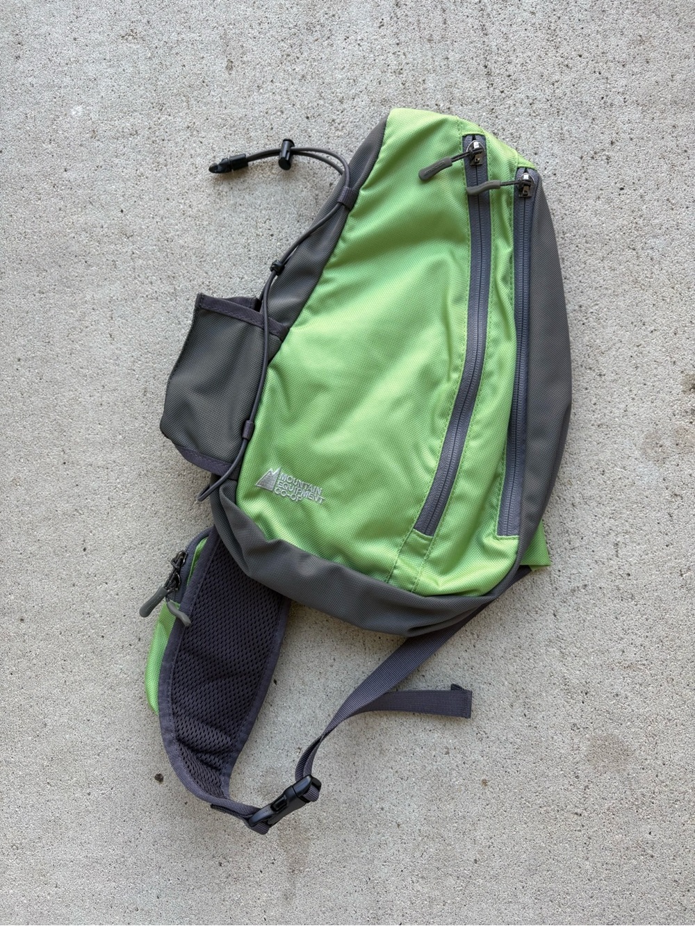 Vintage MEC Mountain Equipment Co-op Technical Sling Bag Backpack Lime Green OS